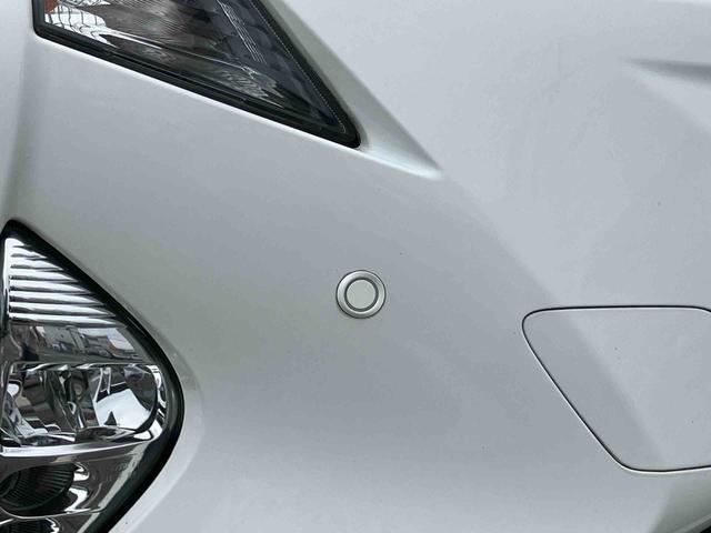 プリウスＡハイブリッド　駐車支援装置　ナビ／ワンセグ／ＢＴ　バックカメラ　全車速追従クルコン　ＬＥＤヘッドライト　オートライト　オートハイビーム　ＢＳＭ　コーナーセンサー　革巻きステアリング　ＨＵＤ　オートＡＣ（千葉県）の中古車