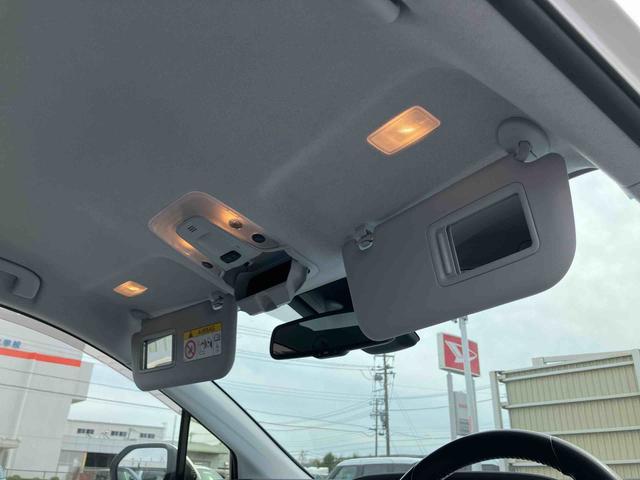 プリウスＡハイブリッド　駐車支援装置　ナビ／ワンセグ／ＢＴ　バックカメラ　全車速追従クルコン　ＬＥＤヘッドライト　オートライト　オートハイビーム　ＢＳＭ　コーナーセンサー　革巻きステアリング　ＨＵＤ　オートＡＣ（千葉県）の中古車