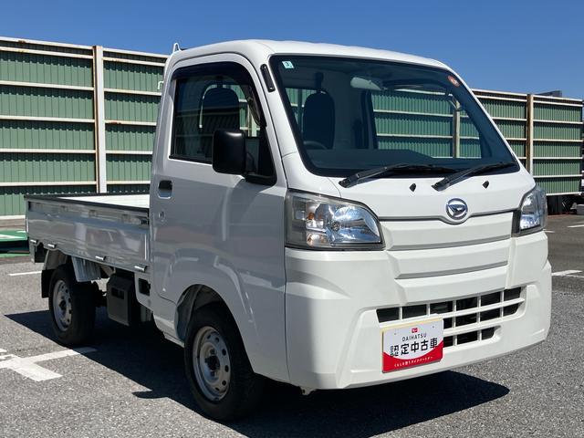 ハイゼットトラックスタンダード４ＷＤ　オートマ　荷台三方開　テールゲートチェーン　バッテリーカバー　マニュアルエアコン　パワーステアリング　スピーカー一体型ＡＭ／ＦＭラジオ　ハロゲンヘッドランプ　左右アシストグリップ　三枚リーフ（千葉県）の中古車