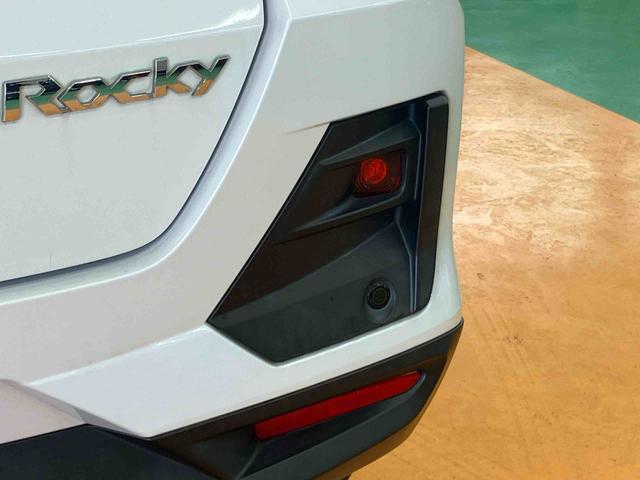 ロッキーＧバックカメラ連動９インチフルセグナビ　ブルートゥース対応　ＵＳＢ接続　フロント．リヤドライブレコーダー連動　ビルトインＥＴＣ　アダプティブクルーズコントロール　前席シートヒーター　リヤフォグランプ（千葉県）の中古車