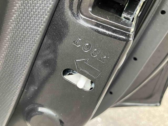 ロッキープレミアムターボ　ナビ／ＴＶ／ＤＶＤ／ＢＴ／ＵＳＢ　バックカメラ　前後ドラレコ　ＥＴＣ　全車速追従クルコン　ＬＥＤヘッドランプ　オートライト　リヤフォグランプ　コーナーセンサ　シートヒーター　革巻ステア　アルミ（千葉県）の中古車