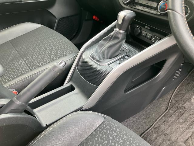 ロッキープレミアムターボ　ナビ／ＴＶ／ＤＶＤ／ＢＴ／ＵＳＢ　バックカメラ　前後ドラレコ　ＥＴＣ　全車速追従クルコン　ＬＥＤヘッドランプ　オートライト　リヤフォグランプ　コーナーセンサ　シートヒーター　革巻ステア　アルミ（千葉県）の中古車