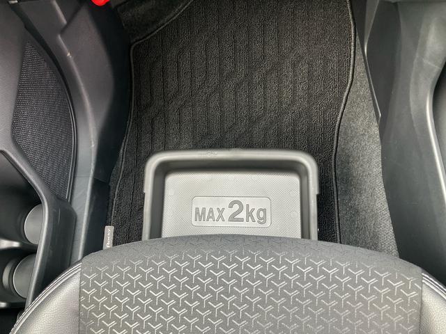 ロッキープレミアムターボ　ナビ／ＴＶ／ＤＶＤ／ＢＴ／ＵＳＢ　バックカメラ　前後ドラレコ　ＥＴＣ　全車速追従クルコン　ＬＥＤヘッドランプ　オートライト　リヤフォグランプ　コーナーセンサ　シートヒーター　革巻ステア　アルミ（千葉県）の中古車