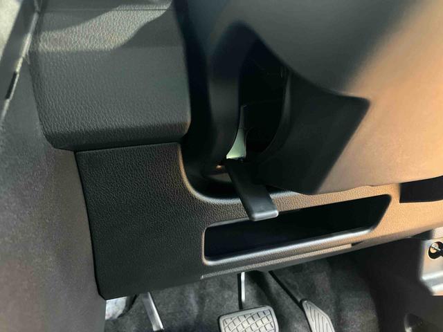 ムーヴＸ衝突回避支援　横滑り防止装置　左側電動スライドドア　オートライト　オートハイビーム　マニュアルレベリング機能付ＬＥＤヘッドライト　前後コーナーセンサー　プッシュエンジンスタート　キーフリーシステム（千葉県）の中古車