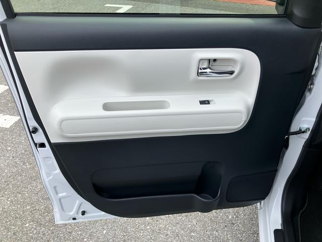 ムーヴキャンバスストライプスGターボターボ バックカメラ LEDヘッドライト オートライト オートハイビーム スマアシ コーナーセンサー 両側電動スライド シートヒーター 電動駐車ブレーキ ホッとカップホルダー 置き楽BOX キーフリー(千葉県)の中古車