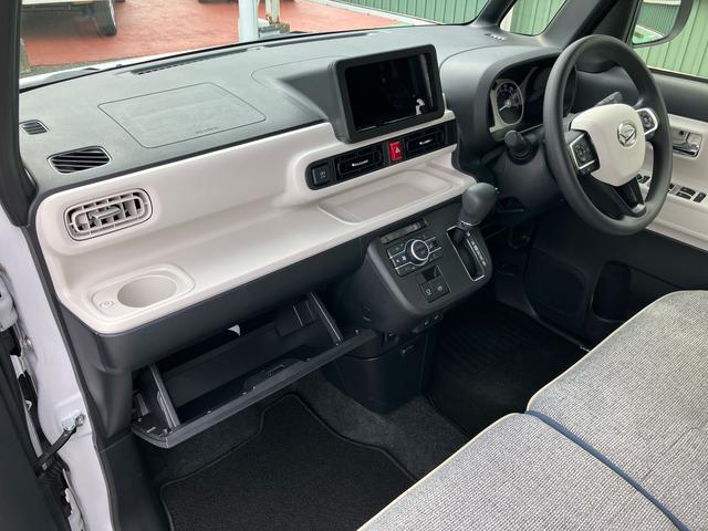 ムーヴキャンバスストライプスGターボターボ バックカメラ LEDヘッドライト オートライト オートハイビーム スマアシ コーナーセンサー 両側電動スライド シートヒーター 電動駐車ブレーキ ホッとカップホルダー 置き楽BOX キーフリー(千葉県)の中古車