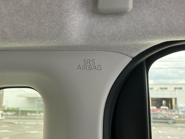 ムーヴキャンバスストライプスGターボターボ バックカメラ LEDヘッドライト オートライト オートハイビーム スマアシ コーナーセンサー 両側電動スライド シートヒーター 電動駐車ブレーキ ホッとカップホルダー 置き楽BOX キーフリー(千葉県)の中古車