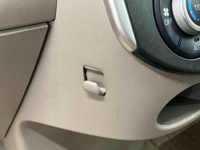 タントXターボ SA衝突被害軽減ブレーキ 横滑り防止装置 左側電動スライドドア プッシュエンジンスタート キーフリーシステム アイドリングストップ マニュアルレベリング機能付ハロゲンヘッドライト オートライト(千葉県)の中古車