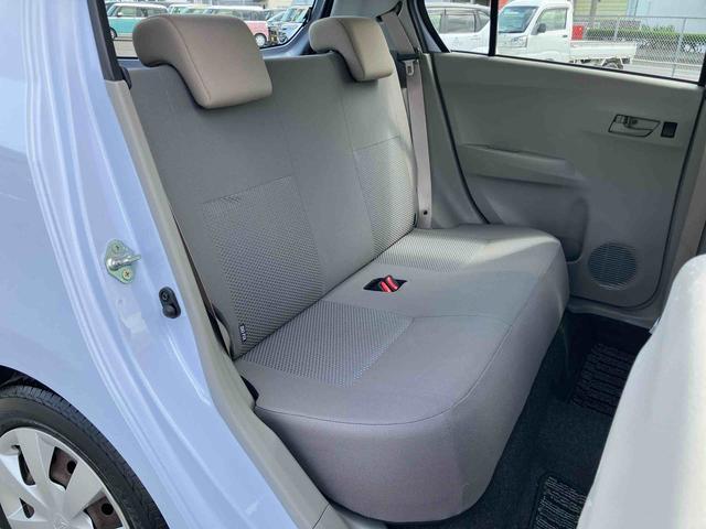 ミライースL SAアイドリングストップ 衝突被害軽減ブレーキ 横滑り防止装置 デジタルメーター サイドレバー式駐車ブレーキ キーレスエントリー 盗難防止アラーム マニュアルエアコン CD/AUX/AM・FMラジオ(千葉県)の中古車