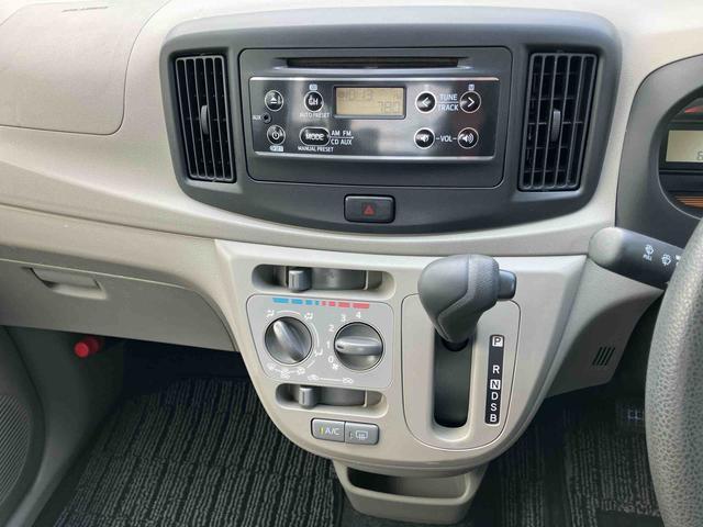 ミライースL SAアイドリングストップ 衝突被害軽減ブレーキ 横滑り防止装置 デジタルメーター サイドレバー式駐車ブレーキ キーレスエントリー 盗難防止アラーム マニュアルエアコン CD/AUX/AM・FMラジオ(千葉県)の中古車