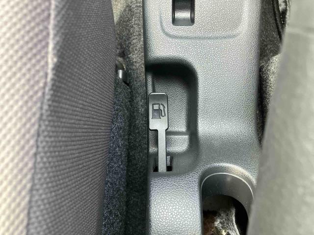 ミライースL SAアイドリングストップ 衝突被害軽減ブレーキ 横滑り防止装置 デジタルメーター サイドレバー式駐車ブレーキ キーレスエントリー 盗難防止アラーム マニュアルエアコン CD/AUX/AM・FMラジオ(千葉県)の中古車