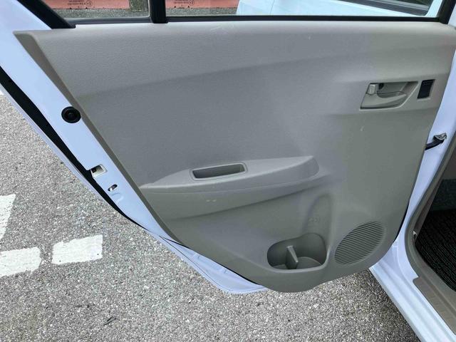 ミライースL SAアイドリングストップ 衝突被害軽減ブレーキ 横滑り防止装置 デジタルメーター サイドレバー式駐車ブレーキ キーレスエントリー 盗難防止アラーム マニュアルエアコン CD/AUX/AM・FMラジオ(千葉県)の中古車