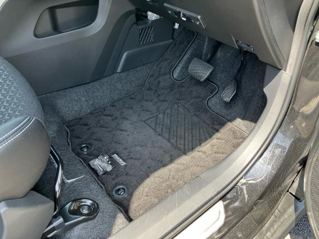 ロッキープレミアムターボ　９型ナビ／ＴＶ／ＤＶＤ／ＢＴ／ＵＳＢ　バックカメラ　前後ドラレコ　ＥＴＣ　全車速追従クルコン　ＬＥＤヘッドランプ　オートライト　ＡＤＢ　リヤフォグランプ　コーナーセンサ　シートヒーター　アルミ（千葉県）の中古車