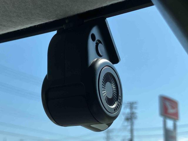 ムーヴキャンバスＧブラックアクセントＶＳ　ＳＡIIIナビ／ＴＶ／ＤＶＤ／ＢＴ／ＵＳＢ　全周囲カメラ　前後ドラレコ　運転席シートヒーター　ＬＥＤヘッドライト　オートライト　スマアシ　置き楽ＢＯＸ　フロントガラスデアイサー　両側電動スライドドア　キーフリー（千葉県）の中古車