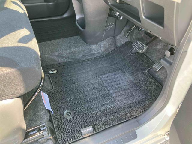 ムーヴキャンバスＧブラックアクセントＶＳ　ＳＡIIIナビ／ＴＶ／ＤＶＤ／ＢＴ／ＵＳＢ　全周囲カメラ　前後ドラレコ　運転席シートヒーター　ＬＥＤヘッドライト　オートライト　スマアシ　置き楽ＢＯＸ　フロントガラスデアイサー　両側電動スライドドア　キーフリー（千葉県）の中古車