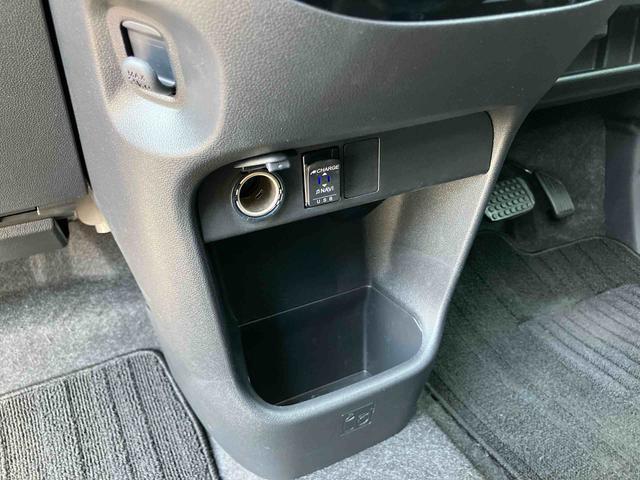 ムーヴキャンバスＧブラックアクセントＶＳ　ＳＡIIIナビ／ＴＶ／ＤＶＤ／ＢＴ／ＵＳＢ　全周囲カメラ　前後ドラレコ　運転席シートヒーター　ＬＥＤヘッドライト　オートライト　スマアシ　置き楽ＢＯＸ　フロントガラスデアイサー　両側電動スライドドア　キーフリー（千葉県）の中古車