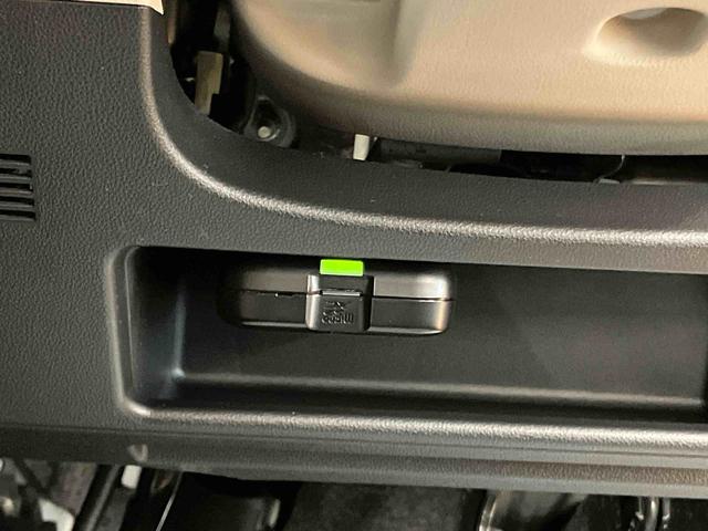 ムーヴキャンバスＧメイクアップＶＳ　ＳＡIIIパノラマカメラ連動８インチフルセグナビ　ＵＳＢ接続　ＨＤＭＩ接続　ブルートゥース対応　ＴＶナビキット　フロント．リヤドライブレコーダー連動　ＥＴＣ　置きラクボックス　ウインドシールドディアイサー（千葉県）の中古車