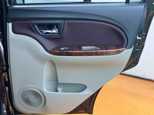 キャストスタイルＧ　ＶＳ　ＳＡIIIパノラマカメラ連動８インチフルセグナビ　ＵＳＢ接続　ＨＤＭＩ接続　ブルートゥース対応　ＴＶナビキット　フロント．リヤドライブレコーダー連動　オーバーヘッドコンソール　ファインウッド調インテリアパネル（千葉県）の中古車