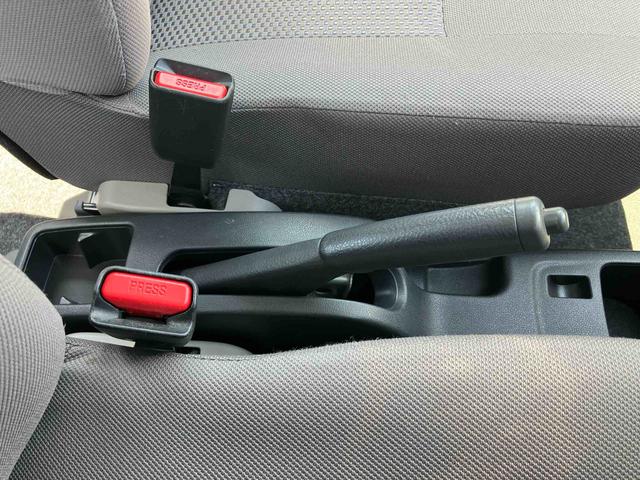 ミライースＬ　スマートセレクションＳＡ衝突被害軽減ブレーキ　横滑り防止装置　ＣＤ／ＡＵＸ／ＡＭ・ＦＭラジオ　アイドリングストップ　サイドレバー式駐車ブレーキ　ハロゲンヘッドランプ　マニュアルエアコン　キーレスエントリー　盗難防止アラーム（千葉県）の中古車