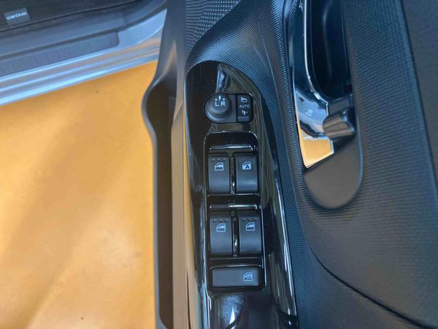 ムーヴキャンバスＧブラックインテリアＶＳ　ＳＡIIIパノラマカメラ連動フルセグナビ　ＵＳＢ接続　ブルートゥース対応　フロント．リヤドライブレコーダー連動　ＥＴＣ　置きラクボックス　運転席シートヒーター　ウインドシールドディアイサー　アイドリングストップ（千葉県）の中古車