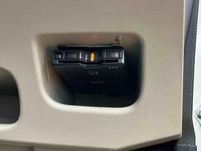 ムーヴＸリミテッドII　ＳＡIIIバックカメラ連動フルセグナビ　ＵＳＢ接続　ブルートゥース対応　フロント．リヤドライブレコーダー連動　ＥＴＣ　運転席シートヒーター　オートライト　オートハイビーム　ＬＥＤヘッドライト（千葉県）の中古車