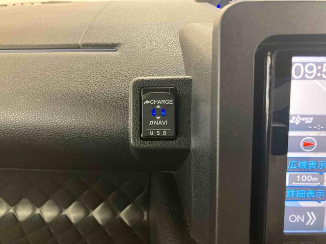 タントカスタムＸバックカメラ連動フルセグナビ　ＵＳＢ接続　ブルートゥース対応　ＴＶナビキット　フロント．リヤドライブレコーダー連動　運転席ロングスライドシート　前席シートヒーター　オートライト　オートハイビーム（千葉県）の中古車