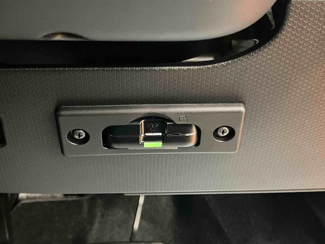 タントカスタムＸバックカメラ連動フルセグナビ　ＵＳＢ接続　ブルートゥース対応　ＴＶナビキット　フロント．リヤドライブレコーダー連動　運転席ロングスライドシート　前席シートヒーター　オートライト　オートハイビーム（千葉県）の中古車