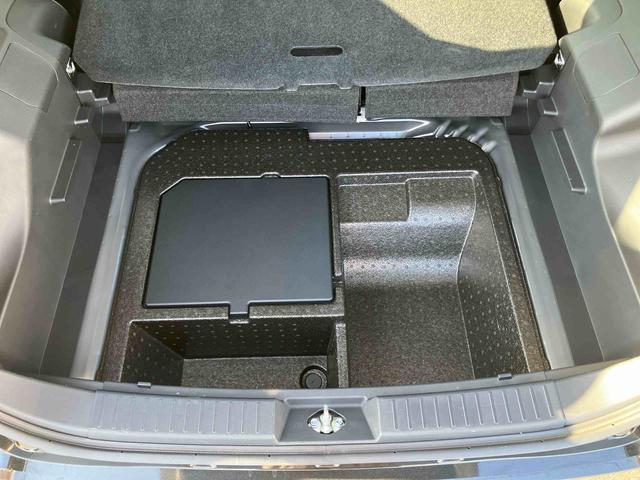 ロッキープレミアムＧ　ＨＥＶＨＥＶ　バックカメラ　全車速追従クルコン　ＬＥＤヘッドランプ　オートライト　ＡＤＢ　リヤフォグランプ　スマアシ　コーナーセンサー　シートヒーター　革巻ステアリング　電動駐車ブレーキ　キーフリー　アルミ（千葉県）の中古車