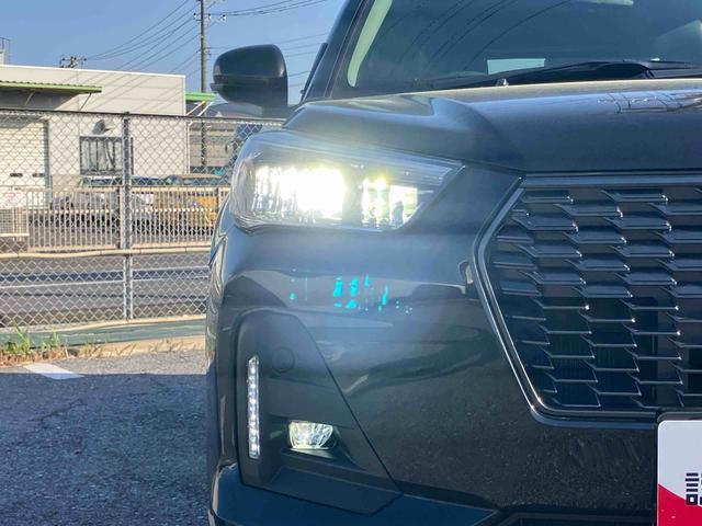 ロッキープレミアムＧ　ＨＥＶＨＥＶ　バックカメラ　全車速追従クルコン　ＬＥＤヘッドランプ　オートライト　ＡＤＢ　リヤフォグランプ　スマアシ　コーナーセンサー　シートヒーター　革巻ステアリング　電動駐車ブレーキ　キーフリー　アルミ（千葉県）の中古車