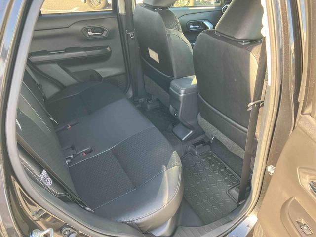 ロッキープレミアムＧ　ＨＥＶＨＥＶ　バックカメラ　全車速追従クルコン　ＬＥＤヘッドランプ　オートライト　ＡＤＢ　リヤフォグランプ　スマアシ　コーナーセンサー　シートヒーター　革巻ステアリング　電動駐車ブレーキ　キーフリー　アルミ（千葉県）の中古車