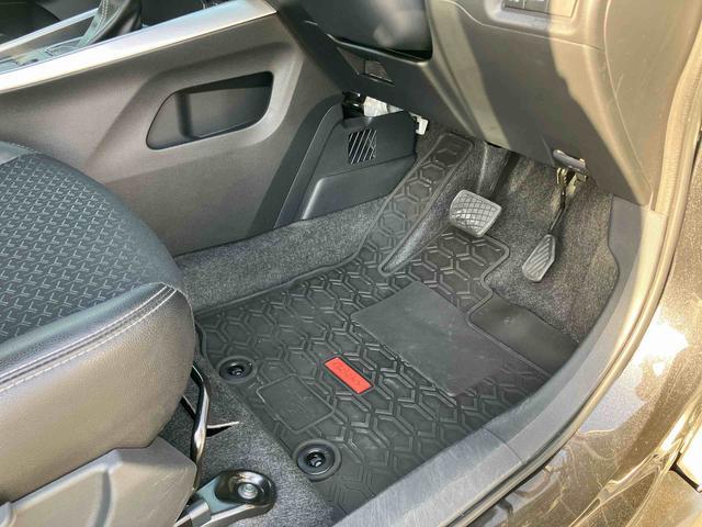 ロッキープレミアムＧ　ＨＥＶＨＥＶ　バックカメラ　全車速追従クルコン　ＬＥＤヘッドランプ　オートライト　ＡＤＢ　リヤフォグランプ　スマアシ　コーナーセンサー　シートヒーター　革巻ステアリング　電動駐車ブレーキ　キーフリー　アルミ（千葉県）の中古車