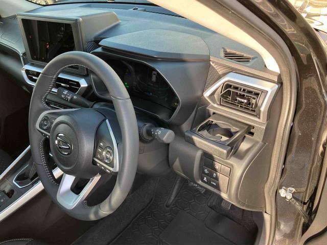 ロッキープレミアムＧ　ＨＥＶＨＥＶ　バックカメラ　全車速追従クルコン　ＬＥＤヘッドランプ　オートライト　ＡＤＢ　リヤフォグランプ　スマアシ　コーナーセンサー　シートヒーター　革巻ステアリング　電動駐車ブレーキ　キーフリー　アルミ（千葉県）の中古車