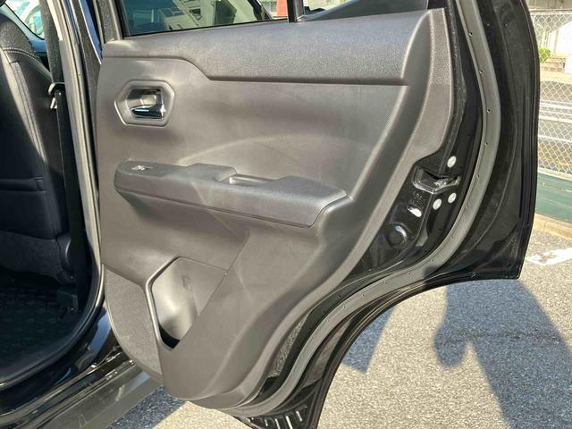 ロッキープレミアムＧ　ＨＥＶＨＥＶ　バックカメラ　全車速追従クルコン　ＬＥＤヘッドランプ　オートライト　ＡＤＢ　リヤフォグランプ　スマアシ　コーナーセンサー　シートヒーター　革巻ステアリング　電動駐車ブレーキ　キーフリー　アルミ（千葉県）の中古車