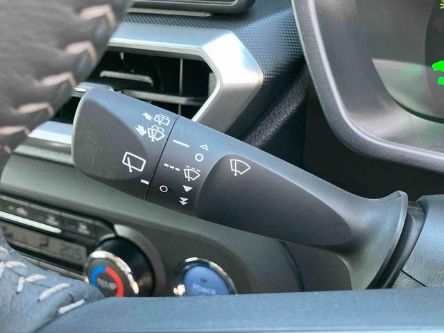 ロッキープレミアムＧ　ＨＥＶＨＥＶ　バックカメラ　全車速追従クルコン　ＬＥＤヘッドランプ　オートライト　ＡＤＢ　リヤフォグランプ　スマアシ　コーナーセンサー　シートヒーター　革巻ステアリング　電動駐車ブレーキ　キーフリー　アルミ（千葉県）の中古車