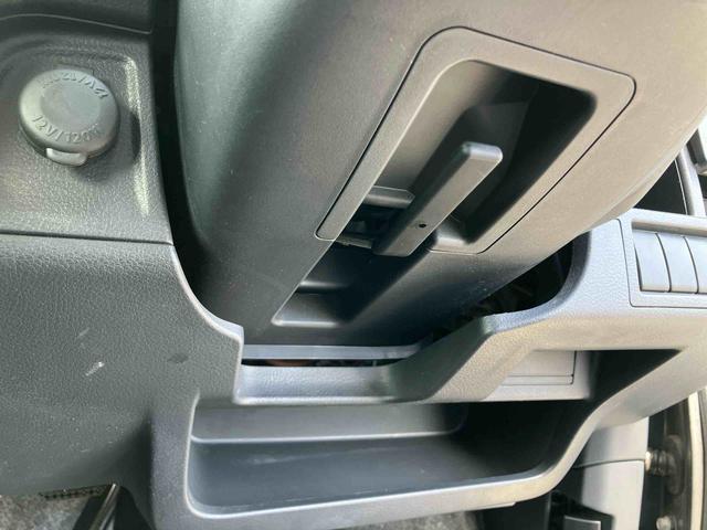 ワゴンＲＦＸリミテッドナビ／ＴＶ／ＤＶＤ／ＢＴ　ＥＴＣ　オートエアコン　アルミホイール　シートリフター　アイドリングストップ　スマートキー　プッシュボタンスタート　盗難防止警報　足踏み式駐車ブレーキ　ハロゲンヘッドランプ（千葉県）の中古車