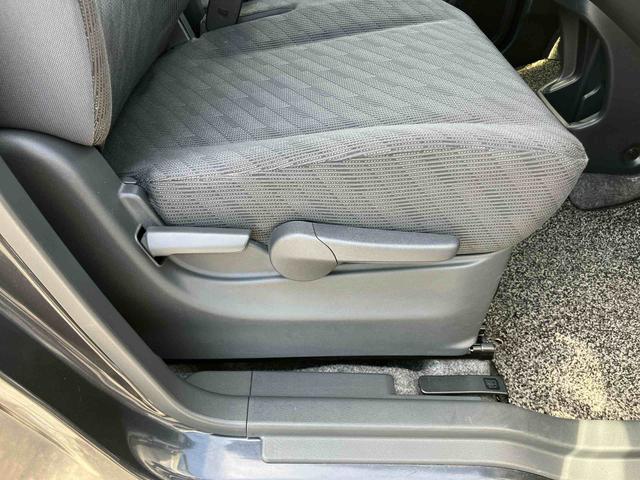 ワゴンＲＦＸリミテッドナビ／ＴＶ／ＤＶＤ／ＢＴ　ＥＴＣ　オートエアコン　アルミホイール　シートリフター　アイドリングストップ　スマートキー　プッシュボタンスタート　盗難防止警報　足踏み式駐車ブレーキ　ハロゲンヘッドランプ（千葉県）の中古車