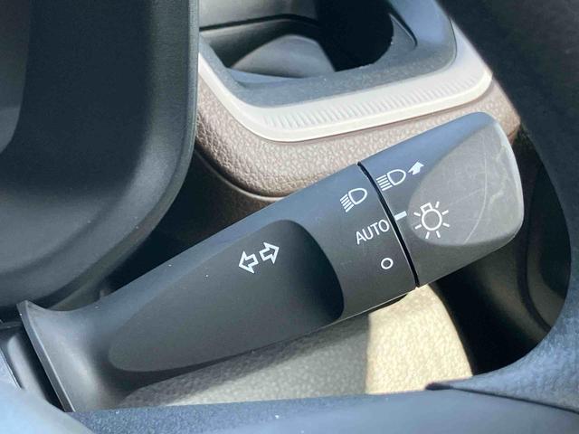 ムーヴＸ両側スライドドア（左側電動）　バックカメラ　ＬＥＤヘッドライト　オートライト　オートハイビーム　衝突被害軽減ブレーキ　前後コーナーセンサー　キーフリー　盗難防止アラーム　足踏み式駐車ブレーキ　ステリモ（千葉県）の中古車