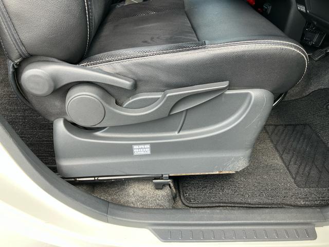 タントカスタムＲＳ　トップエディションＳＡ４ＷＤ　ターボ　ナビ／ＴＶ／ＤＶＤ／ＢＴ　バックカメラ　ＥＴＣ　トップシェイドガラス　ＬＥＤヘッドライト　オートライト　スマアシ　両側電動スライド　革巻ステア　キーフリー　イモビライザー　盗難防止警報（千葉県）の中古車