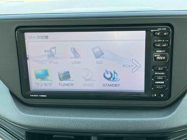 ムーヴＬナビ／ワンセグ／ＵＳＢ／ＣＤ　ＥＴＣ　アイドリングストップ　横滑り防止装置　キーレスエントリー　盗難防止アラーム　マニュアルエアコン　ハロゲンヘッドランプ　スモークガラス　足踏み式パーキングブレーキ（千葉県）の中古車