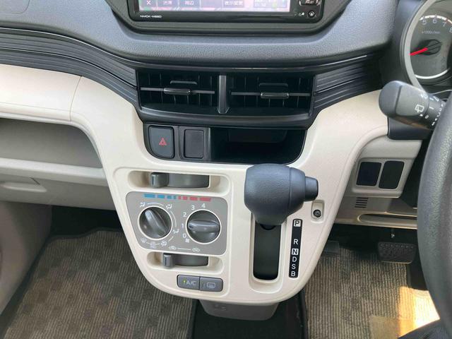 ムーヴＬナビ／ワンセグ／ＵＳＢ／ＣＤ　ＥＴＣ　アイドリングストップ　横滑り防止装置　キーレスエントリー　盗難防止アラーム　マニュアルエアコン　ハロゲンヘッドランプ　スモークガラス　足踏み式パーキングブレーキ（千葉県）の中古車