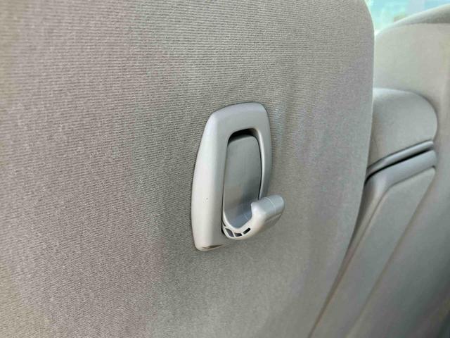 ムーヴＬナビ／ワンセグ／ＵＳＢ／ＣＤ　ＥＴＣ　アイドリングストップ　横滑り防止装置　キーレスエントリー　盗難防止アラーム　マニュアルエアコン　ハロゲンヘッドランプ　スモークガラス　足踏み式パーキングブレーキ（千葉県）の中古車