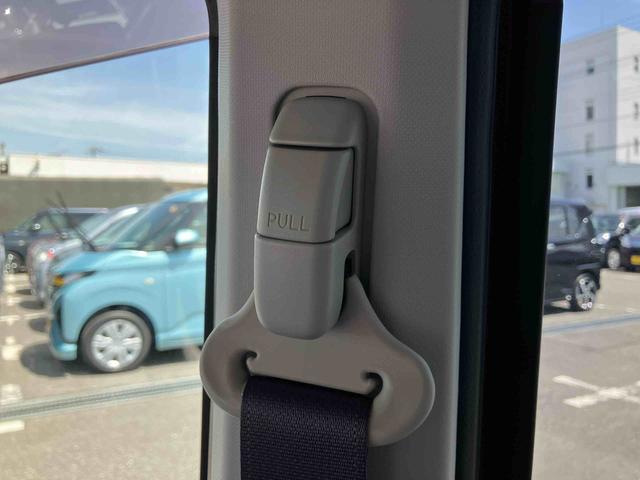 ムーヴＬナビ／ワンセグ／ＵＳＢ／ＣＤ　ＥＴＣ　アイドリングストップ　横滑り防止装置　キーレスエントリー　盗難防止アラーム　マニュアルエアコン　ハロゲンヘッドランプ　スモークガラス　足踏み式パーキングブレーキ（千葉県）の中古車