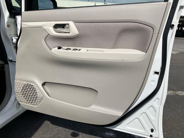 ムーヴＬ　ＳＡIIナビ／ワンセグ／ＵＳＢ／ＣＤ　ＥＴＣ　トップシェイドガラス　シートリフター　アイドリングストップ　衝突被害軽減装置　誤発進抑制制御　横滑り防止装置　スモークガラス　キーレスエントリー　盗難防止アラーム（千葉県）の中古車