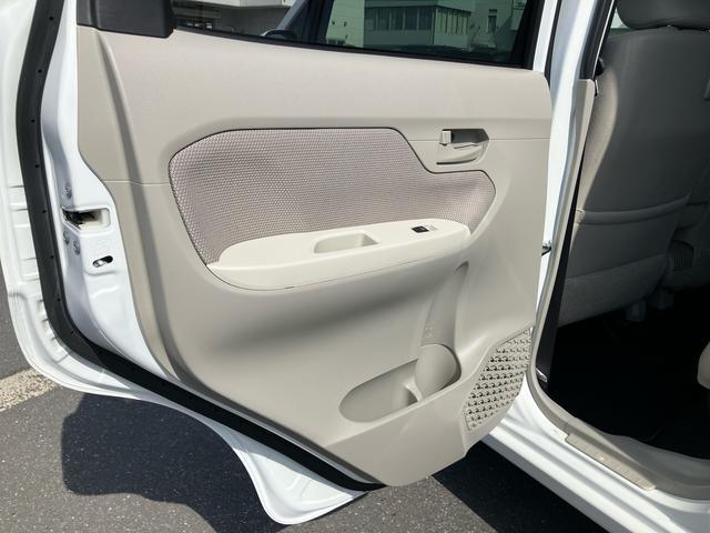 ムーヴＬ　ＳＡIIナビ／ワンセグ／ＵＳＢ／ＣＤ　ＥＴＣ　トップシェイドガラス　シートリフター　アイドリングストップ　衝突被害軽減装置　誤発進抑制制御　横滑り防止装置　スモークガラス　キーレスエントリー　盗難防止アラーム（千葉県）の中古車