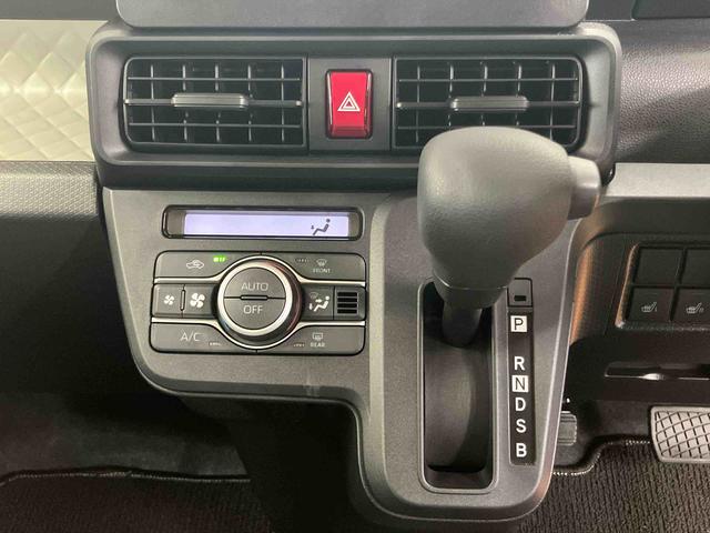 タントＸバックカメラ連動フルセグナビ　ＵＳＢ接続　ブルートゥース対応　ＥＴＣ　運転席ロングスライドシート　前席シートヒーター　前後コーナーセンサー　マニュアルレベリング機能付ＬＥＤヘッドライト（千葉県）の中古車