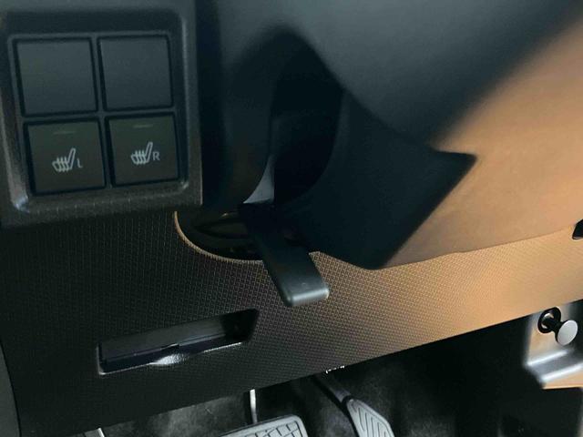 タントＸバックカメラ連動フルセグナビ　ＵＳＢ接続　ブルートゥース対応　ＥＴＣ　運転席ロングスライドシート　前席シートヒーター　前後コーナーセンサー　マニュアルレベリング機能付ＬＥＤヘッドライト（千葉県）の中古車