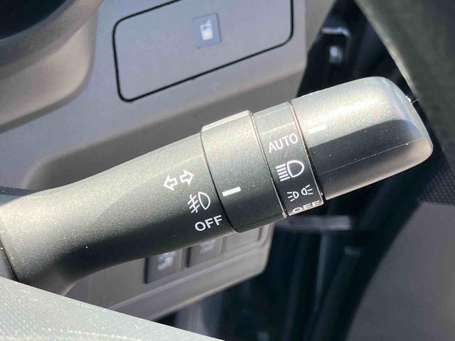 ムーヴカスタム　Ｘ　ＳＡ衝突被害軽減ブレーキ　ＥＴＣ　バックカメラ　オートＡ／Ｃ　ＬＥＤヘッドライト　オートライト　トップシェイドガラス　キーフリーシステム　盗難防止警報　アルミホイール　シートリフター　アイドリングストップ（千葉県）の中古車