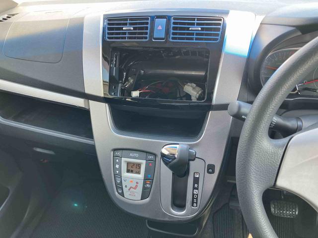 ムーヴカスタム　Ｘ　ＳＡ衝突被害軽減ブレーキ　ＥＴＣ　バックカメラ　オートＡ／Ｃ　ＬＥＤヘッドライト　オートライト　トップシェイドガラス　キーフリーシステム　盗難防止警報　アルミホイール　シートリフター　アイドリングストップ（千葉県）の中古車