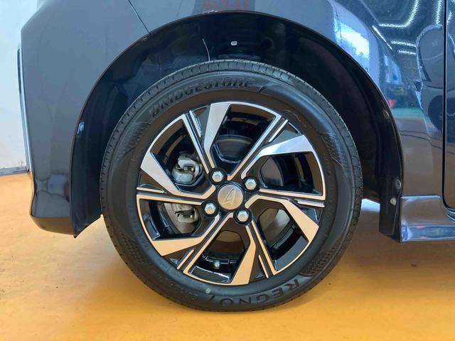 タントカスタムＸバックカメラ連動９インチフルセグナビ　ＵＳＢ接続　ブルートゥース対応　ＴＶナビキット　フロント．リヤドライブレコーダー連動　前後コーナーセンサー　運転席ロングスライドシート　前席シートヒーター（千葉県）の中古車