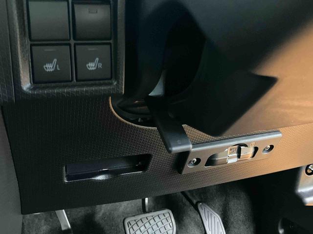 タントカスタムＸバックカメラ連動９インチフルセグナビ　ＵＳＢ接続　ブルートゥース対応　ＴＶナビキット　フロント．リヤドライブレコーダー連動　前後コーナーセンサー　運転席ロングスライドシート　前席シートヒーター（千葉県）の中古車